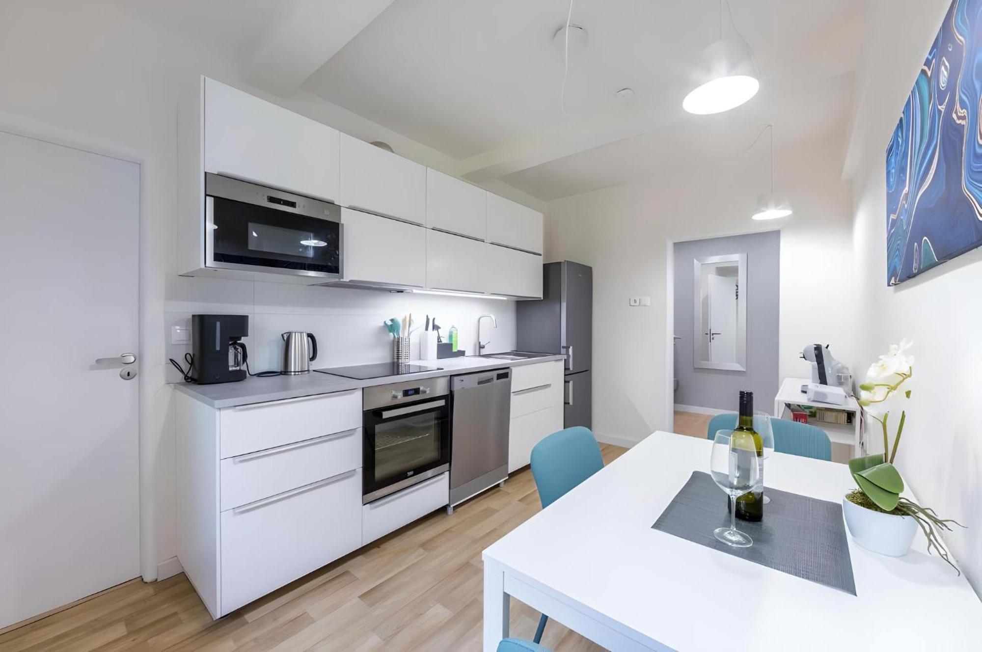 Promenade View Apartment Karlowe Wary Zewnętrze zdjęcie