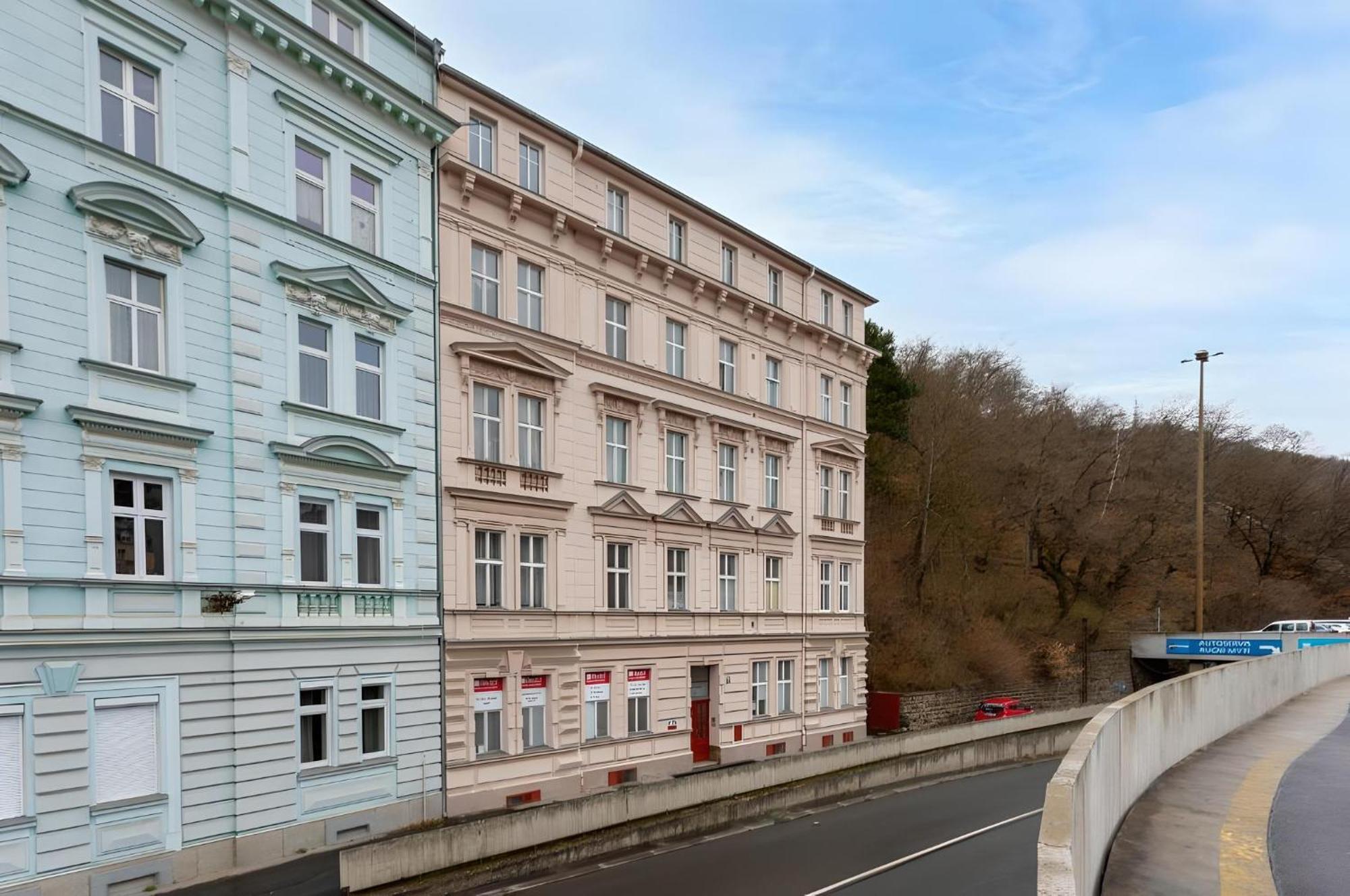 Promenade View Apartment Karlowe Wary Zewnętrze zdjęcie